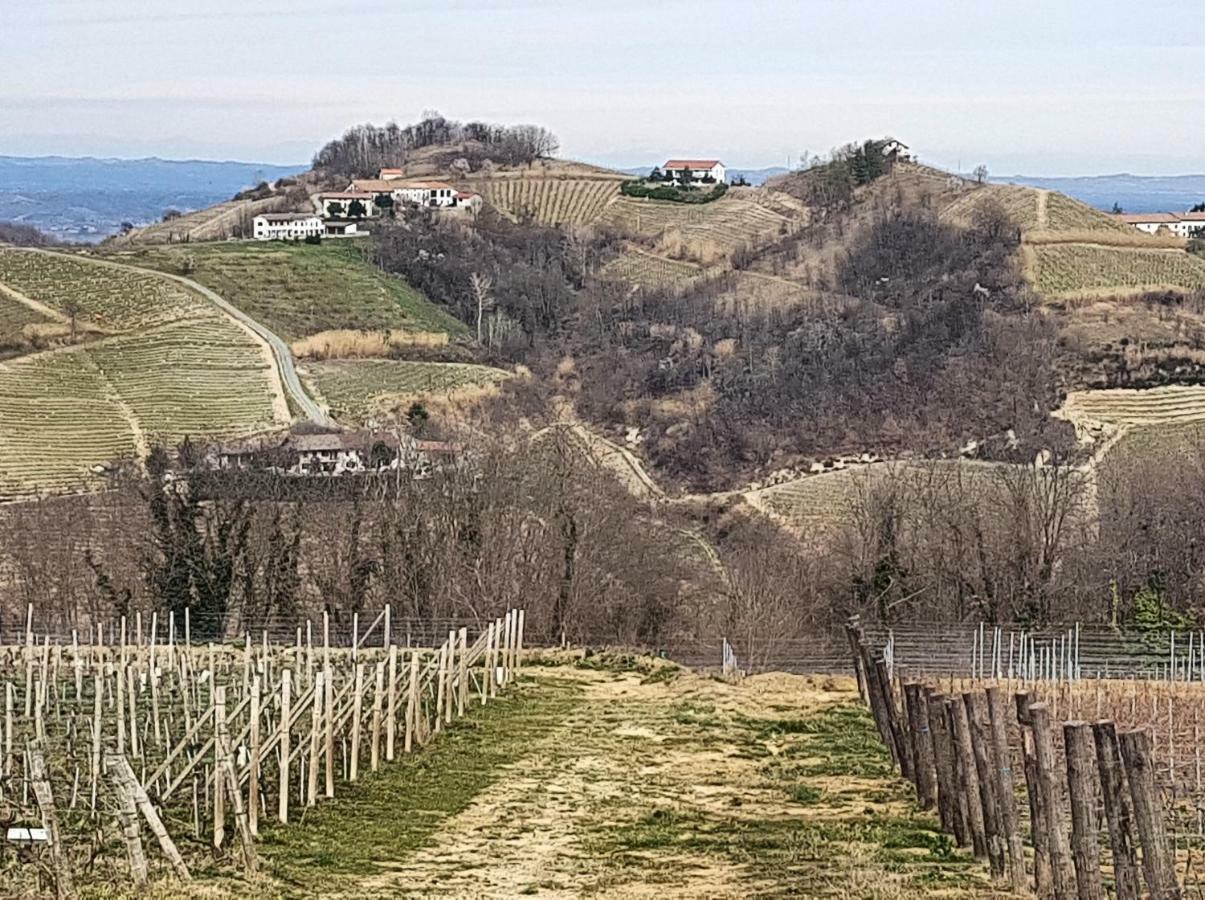 Bed And Breakfast Val D'Oche Castel Boglione エクステリア 写真